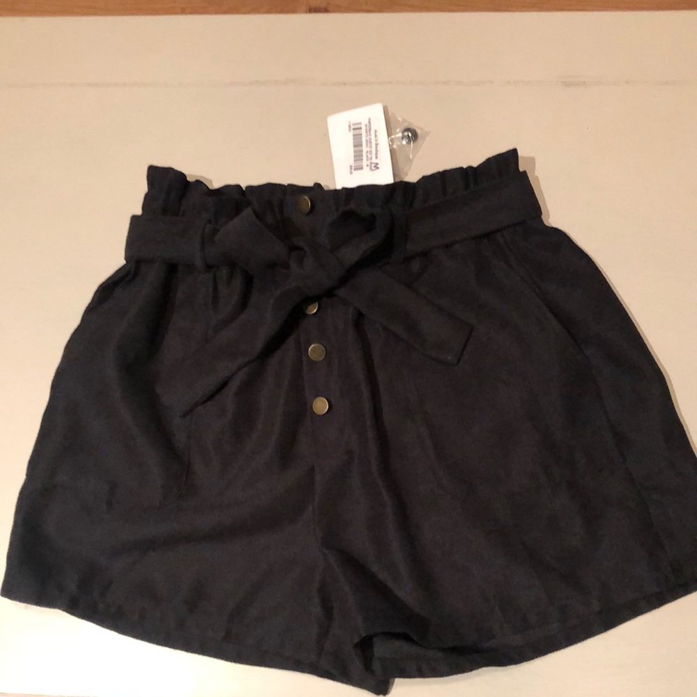 NWT Favlux sz M Paperbag Suede B/D Tie Waist black shorts